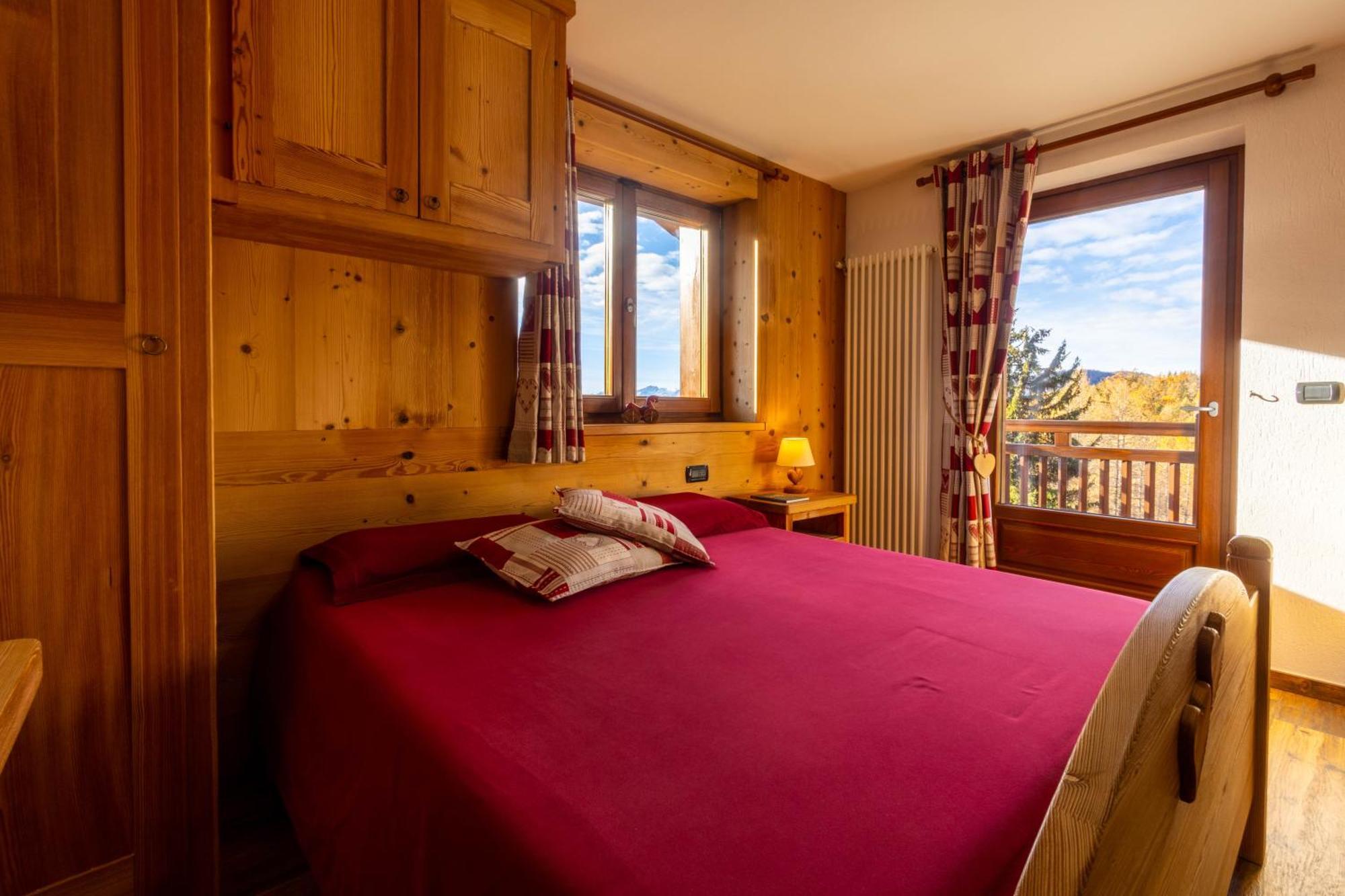 Le Coin Des Melezes - Nature & Trek - Camere In Baita Di Montagna Brusson Exterior photo